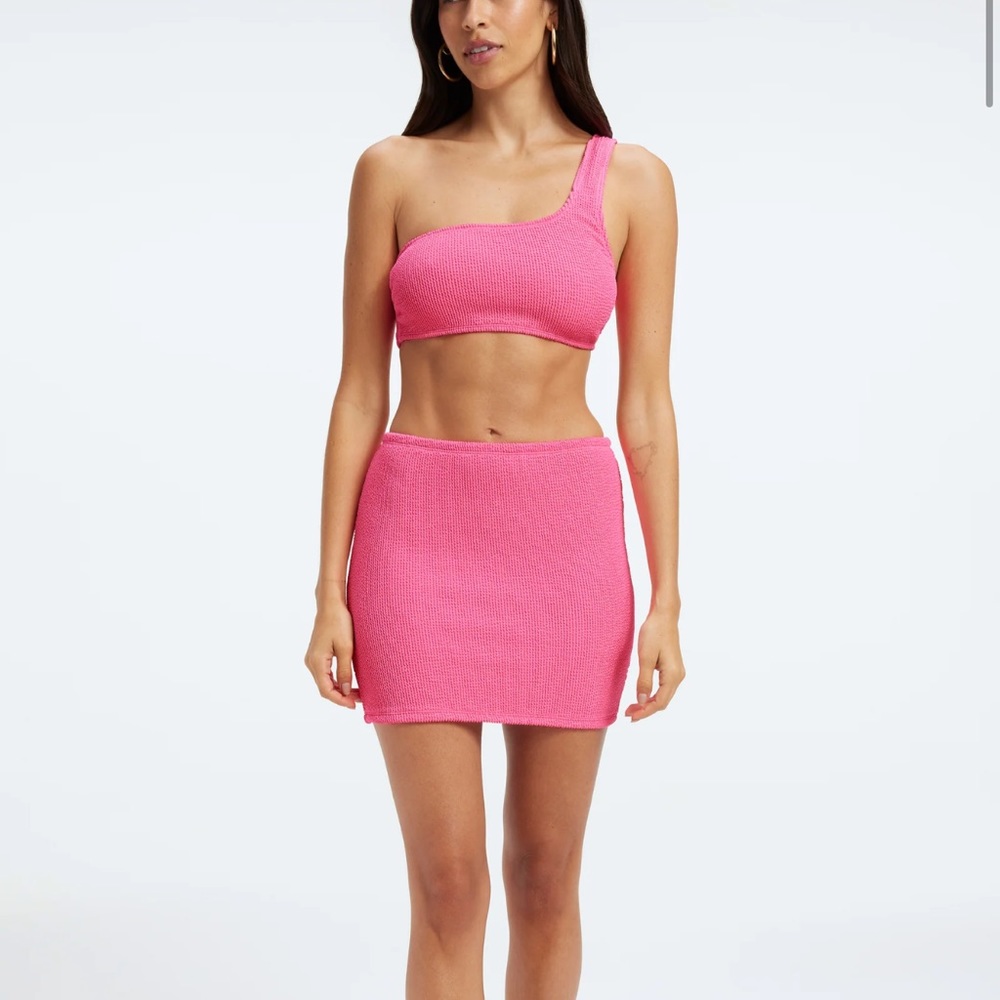 Good American Always Fits Mini Skirt Bright Pink